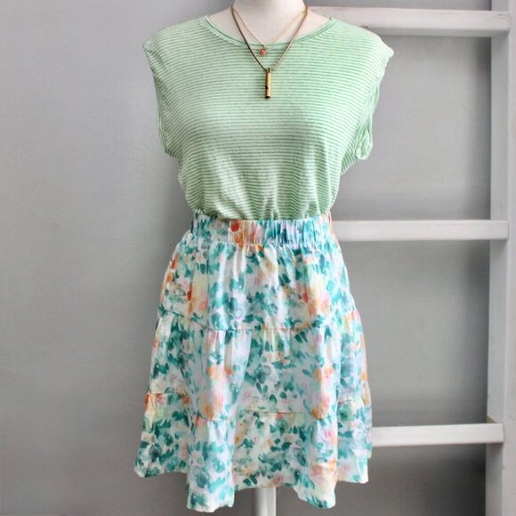 Anthropologie Cloth & Stone Green White Floral A-Line Mini Tiered Skirt SZ Large - Picture 9 of 9